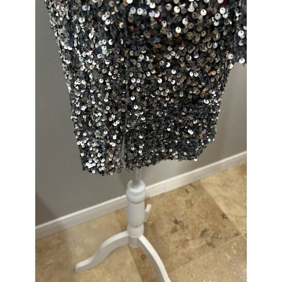 One And Only Sequin Silver Party Dress V Neck Short Fully Lines Stretchy Size XS - Picture 5 of 14